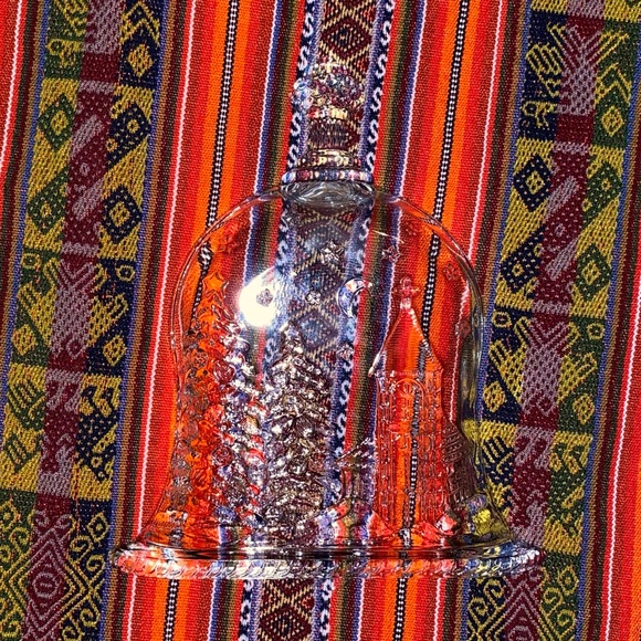 Vintage Christmas 🎄 Scene Bell Shaped Clear Glass Candy Dish - Picture 3 of 16